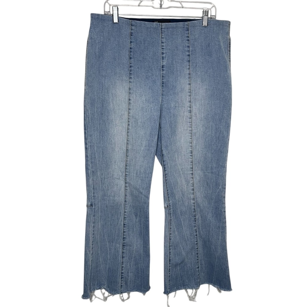 INC Light Wash Cropped Flare Raw Hem Stretch Denim‎ Jeans Size 16